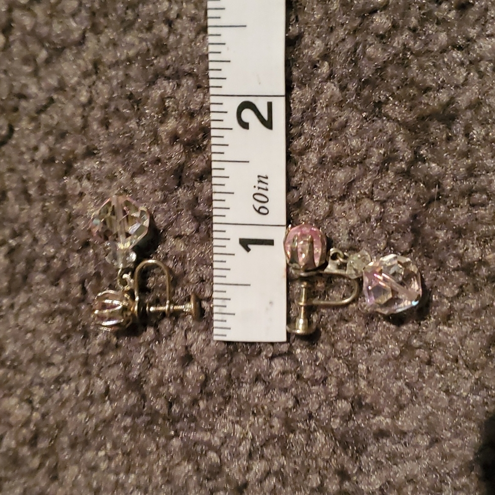 Vintage clip on earrings - Picture 7 of 7
